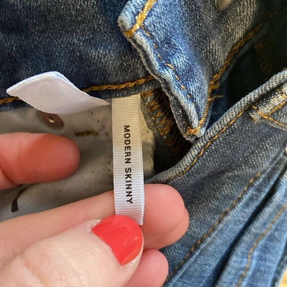 LOFT Medium Wash Modern Skinny Mid-Rise Raw Edge Hem Jeans Size 26/2 P - Picture 10 of 11